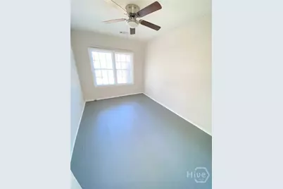 1318 E 53rd Street, Savannah, GA 31404 - Photo 9