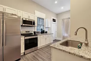 309 W 33rd St, Savannah, GA 31401 - Photo 25