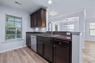 7 Chandler Bluff Dr, Savannah, GA 31407 - Photo 13