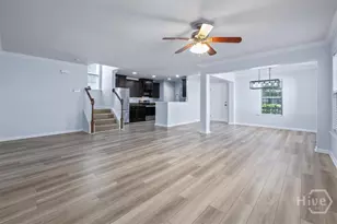 7 Chandler Bluff Dr, Savannah, GA 31407 - Photo 9