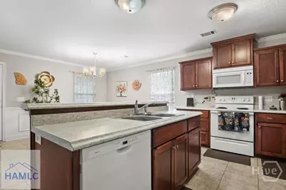 1117 Creekside Circle, Hinesville, GA 31313 - Photo 9