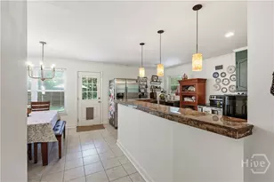 614 Early St, Savannah, GA 31405 - Photo 17