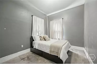 1021 E Bolton Street, Savannah, GA 31401 - Photo 13