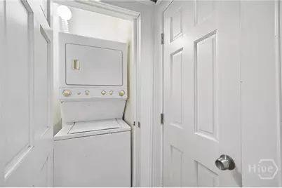 1021 E Bolton Street, Savannah, GA 31401 - Photo 15