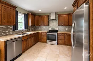 2 Sherwood Ln, Hinesville, GA 31313 - Photo 11