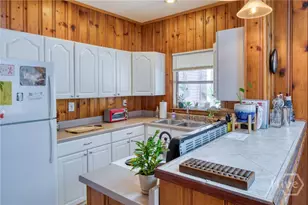 836 E Henry St, Savannah, GA 31401 - Photo 15