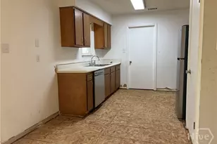 10 Yardarm Pl, Savannah, GA 31410 - Photo 3