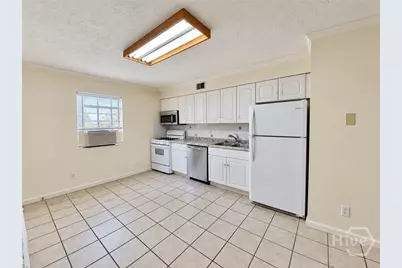 1315 Bonaventure Road #Downstairs, Savannah, GA 31405 - Photo 7