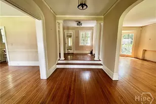 315 E 45th St, Savannah, GA 31405 - Photo 5