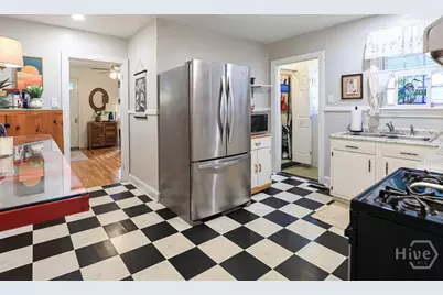 2224 E 38th Street, Savannah, GA 31404 - Photo 17