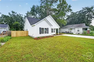 1126 E 56th St, Savannah, GA 31404 - Photo 3