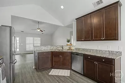 20 Swallow Tail Circle, Savannah, GA 31405 - Photo 11