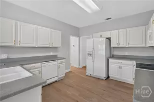 108 Chancery Ln, Savannah, GA 31410 - Photo 29