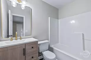 1016 Farr Ct, Hinesville, GA 31313 - Photo 17
