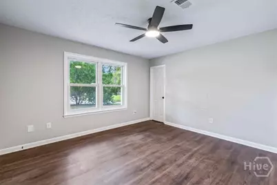 1016 Farr Court, Hinesville, GA 31313 - Photo 15