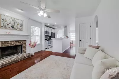 16 Fairgreen Street, Savannah, GA 31407 - Photo 5