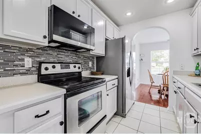 16 Fairgreen Street, Savannah, GA 31407 - Photo 13