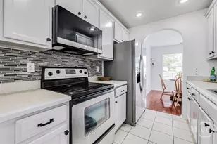 16 Fairgreen St, Savannah, GA 31407 - Photo 13