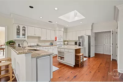 7 Prestbury Lane, Savannah, GA 31411 - Photo 11