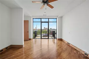 300 Bull St, Savannah, GA 31401 - Photo 31