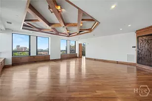 300 Bull St, Savannah, GA 31401 - Photo 19