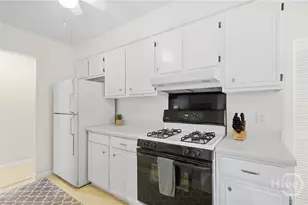 10 Rivers Bend Dr, Savannah, GA 31406 - Photo 11