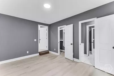 802 W 44th Street, Savannah, GA 31405 - Photo 17