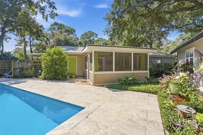 206 Port Royal Drive, Savannah, GA 31410 - Photo 29