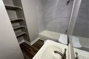 815 E Waldburg St, Savannah, GA 31401 - Photo 21