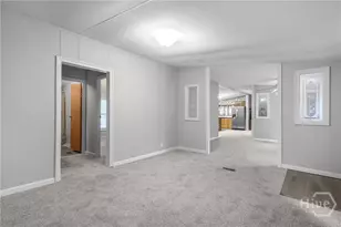 208 River Oak Dr, Bloomingdale, GA 31302 - Photo 11