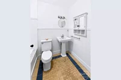 602 E 50th Street, Savannah, GA 31405 - Photo 31