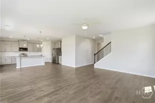 206 Glendale Cir, Richmond Hill, GA 31324 - Photo 5