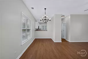 425 E 31st St, Savannah, GA 31401 - Photo 11