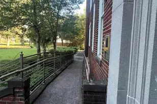 1835 Skidaway Rd, Savannah, GA 31404 - Photo 27