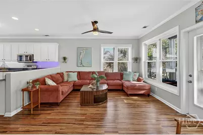 145 S Campbell Avenue #E, Tybee Island, GA 31328 - Photo 7