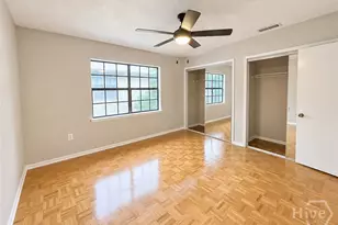 2220 E Victory Dr, Savannah, GA 31404 - Photo 13