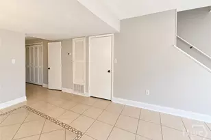 2220 E Victory Dr, Savannah, GA 31404 - Photo 3