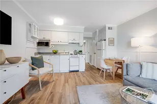 1217 Bay St, Tybee Island, GA 31328 - Photo 7