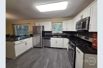 3004 Young Avenue, Savannah, GA 31404 - Photo 15