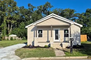 207 Cleland Ave, Savannah, GA 31415 - Photo 3