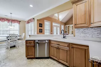 327 Westminster Drive, Guyton, GA  - Photo 11