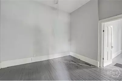 308 E Waldburg Street, Savannah, GA 31401 - Photo 31