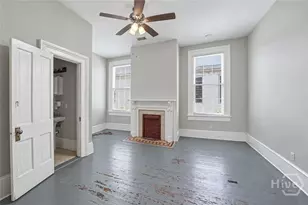 308 E Waldburg St, Savannah, GA 31401 - Photo 21