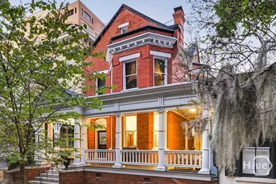 106 E Harris Street, Savannah, GA 31401 - Photo 1
