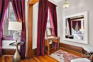 106 E Harris St, Savannah, GA 31401 - Photo 23