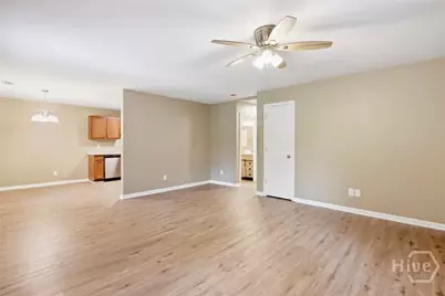 2109 Alaska Street, Savannah, GA 31404 - Photo 3