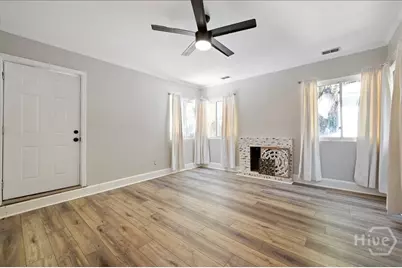 1702 E 41st Street, Savannah, GA 31404 - Photo 15