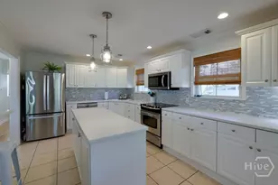 15 6th St, Tybee Island, GA 31328 - Photo 19