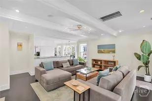 231 Houston St, Savannah, GA 31401 - Photo 23