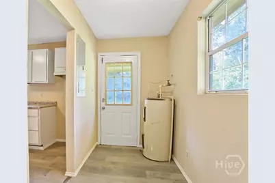 4007 5th Street, Garden City, GA 31408 - Photo 17